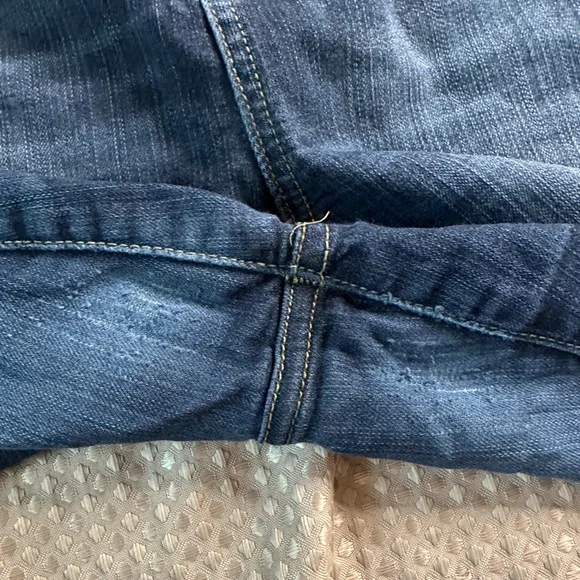 Torrid Blue Skinny Jeans with Contrast Stitching 14 GUC - Picture 5 of 11